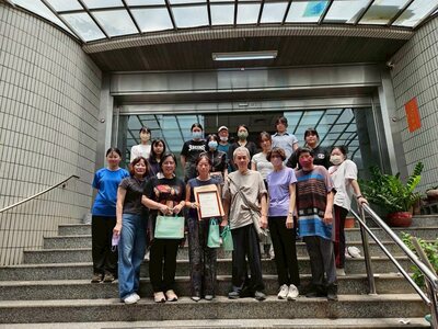 【公告】感謝富美國際時尚公司捐贈本系學生材料，嘉惠學子圖片