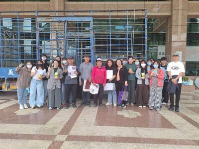 【公告】感謝加圖實業股份有限公司捐贈本系刺繡紗線乙批，嘉惠學子。圖片